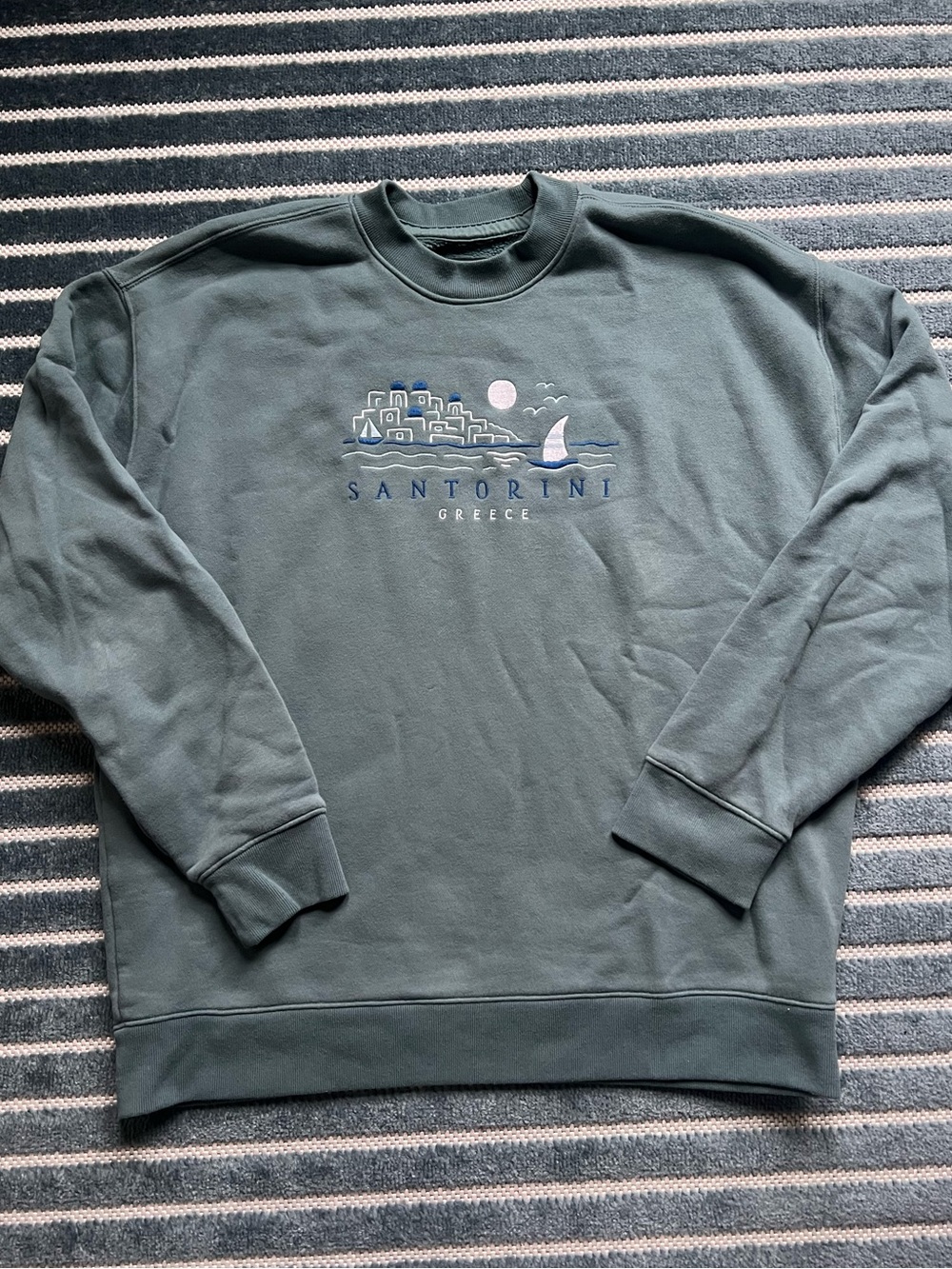 Hollister Santorini Greece Relaxed Fit Sweatshirt XL